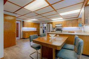 1115 Chapman Rd — listing photo 24 of 95