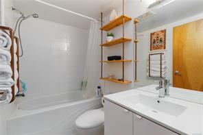 301-932 Johnson St — listing photo 18 of 22