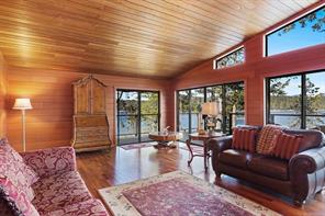 651 Gorge Harbour — listing photo 13 of 50