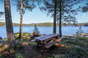 651 Gorge Harbour — listing photo 31 of 50