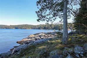 651 Gorge Harbour — listing photo 33 of 50