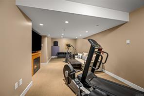 920 Eastwicke Cres — listing photo 38 of 40