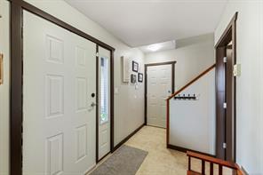 2735 Rydal Ave — listing photo 20 of 47