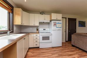 2735 Rydal Ave — listing photo 27 of 47
