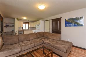 2735 Rydal Ave — listing photo 29 of 47