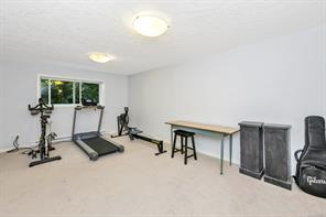 836 Walfred Rd — listing photo 15 of 43