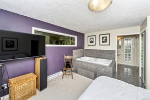 836 Walfred Rd — listing photo 18 of 43