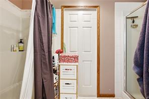 3665 Glen Oaks Dr — listing photo 33 of 62
