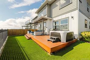 2399 Azurite Cres — listing photo 24 of 40