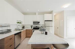 2399 Azurite Cres — listing photo 26 of 40