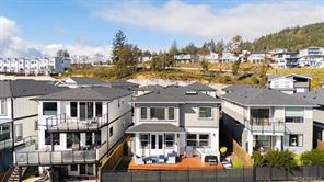 2399 Azurite Cres — listing photo 38 of 40