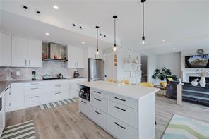 1375 Flint Ave — listing photo 23 of 54