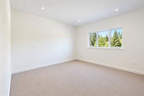 535 Gibson St — listing photo 14 of 39