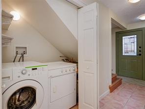 1040 Alston St — listing photo 25 of 33