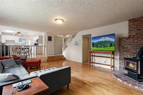 4802 Amblewood Dr — listing photo 16 of 33
