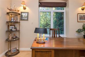 671 Dalkeith Ave — listing photo 21 of 51
