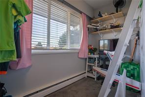 352 Burnside Rd — listing photo 14 of 22