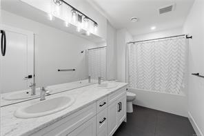 230 Golden Oaks Cres — listing photo 25 of 38