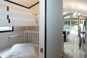 10-10257 South Shore Rd — listing photo 18 of 41