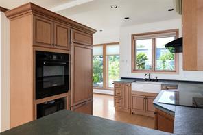 1520 Dallas Rd — listing photo 26 of 86
