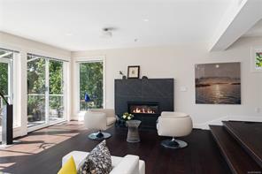 7090 Brentwood Dr — listing photo 16 of 51