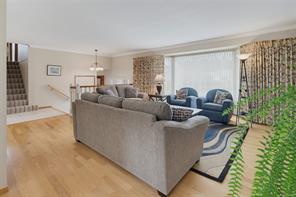 2056 Skyline Cres — listing photo 14 of 50