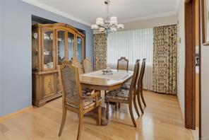 2056 Skyline Cres — listing photo 17 of 50