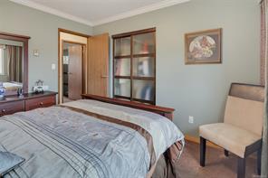 2056 Skyline Cres — listing photo 33 of 50