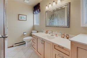 2056 Skyline Cres — listing photo 35 of 50