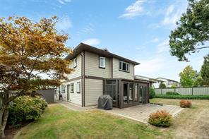 2056 Skyline Cres — listing photo 42 of 50