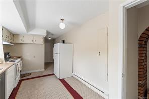 5395 Lost Lake Rd — listing photo 18 of 57