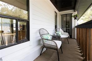 923 Walfred Rd — listing photo 19 of 58