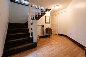 923 Walfred Rd — listing photo 22 of 58