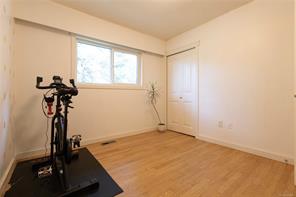 923 Walfred Rd — listing photo 30 of 58