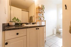923 Walfred Rd — listing photo 31 of 58