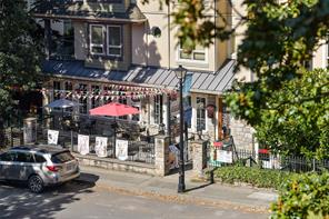 301-2095 Oak Bay Ave — listing photo 17 of 18