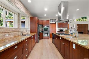 1205 Hillgrove Rd — listing photo 15 of 45