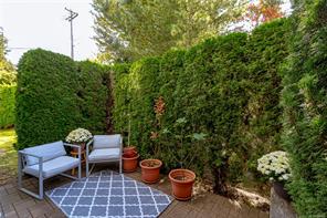 112-3915 Carey Rd — listing photo 20 of 27