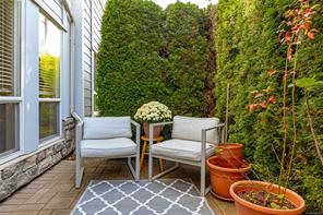 112-3915 Carey Rd — listing photo 21 of 27