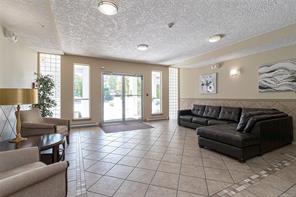 112-3915 Carey Rd — listing photo 25 of 27