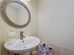 424 Nursery Hill Dr — listing photo 21 of 35