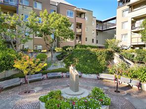 108-27 Songhees Rd — listing photo 15 of 28