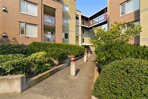 108-27 Songhees Rd — listing photo 21 of 28