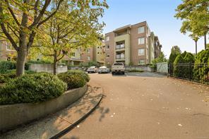 108-27 Songhees Rd — listing photo 22 of 28