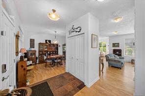 6524 Stonewood Dr — listing photo 19 of 51