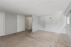244 Regina Ave — listing photo 30 of 45