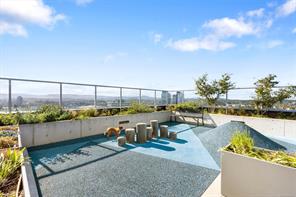 604-845 Johnson St — listing photo 44 of 59