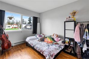 1725 Ashdale Pl — listing photo 19 of 54