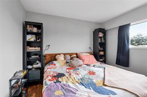 1725 Ashdale Pl — listing photo 24 of 54