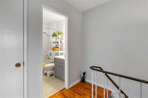 1725 Ashdale Pl — listing photo 26 of 54